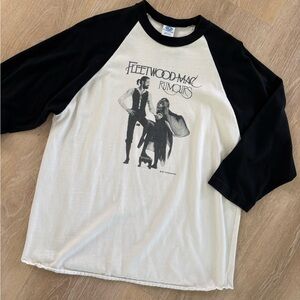 SUPER VINTAGE 1977 Fleetwood Mac Band Tee